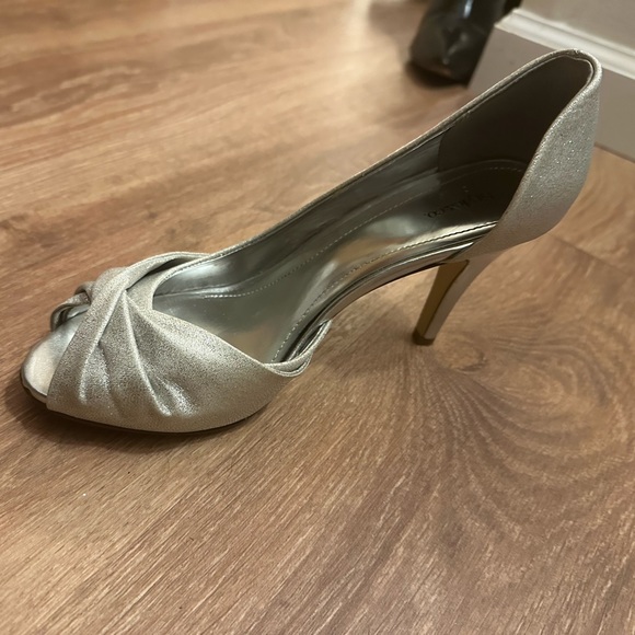 Silver sparkly Open Toe heels formal sparkles - Picture 4 of 9